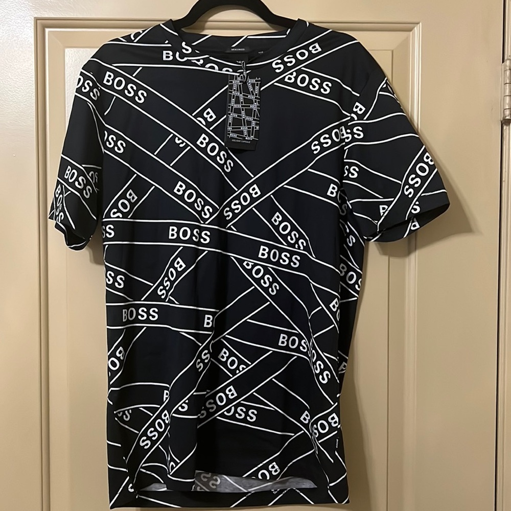 Mens Hugo Boss Tee Shirt (Holiday Capsule)